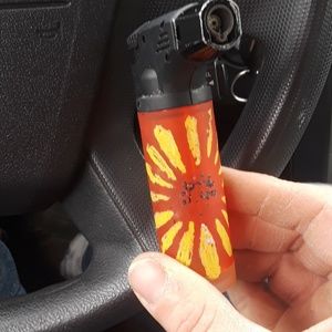 Meet your Posher, Charles